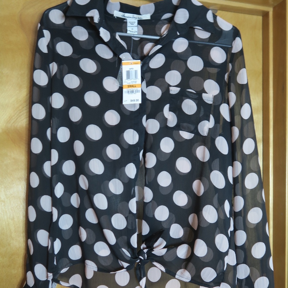 NEW WITH TAGS chiffon tie top